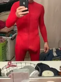 Mic Pictures and Videos & similar of @u27562483 onlyfans profile …